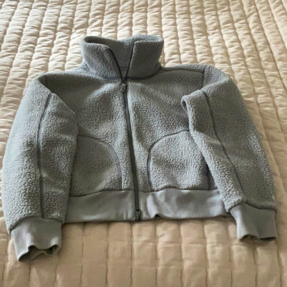 EVERLANE The ReNew Fleece Full Zip